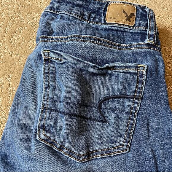 American Eagle Outfitters Jeggings Short Court Jeans Size 4 - Picture 1 of 8